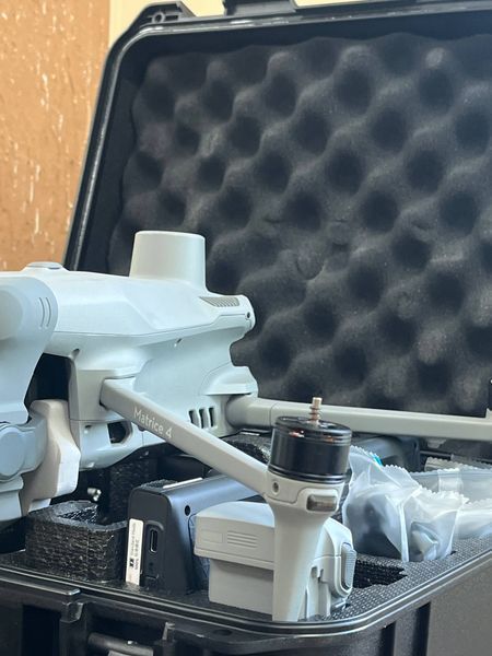 DJI Matrice 4T CP.EN.00000546.02 фото